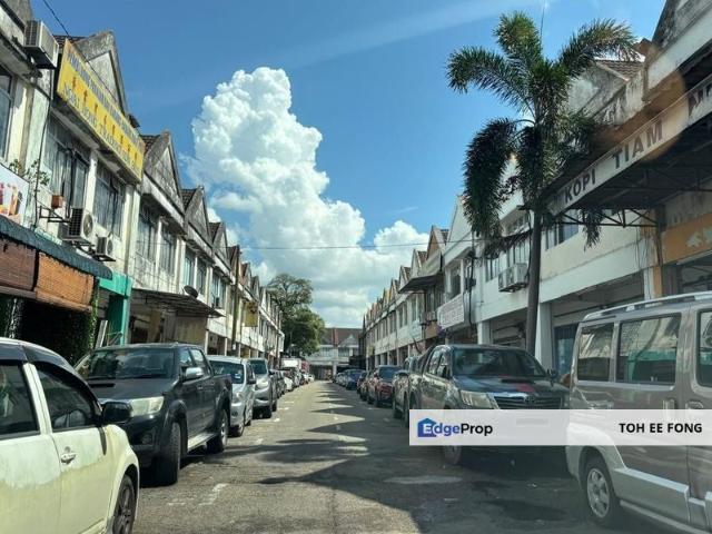 Shop for sale in Ulu Tiram, Johor