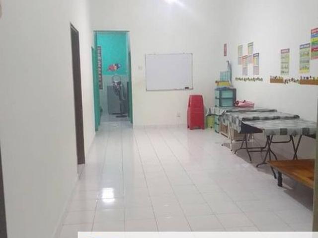 House for sale in Ulu Tiram, Johor