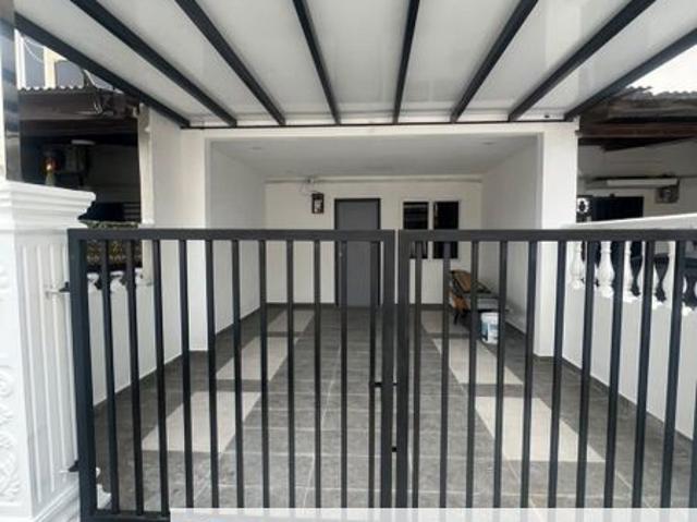 House for sale in Taman Puteri Wangsa, Ulu Tiram