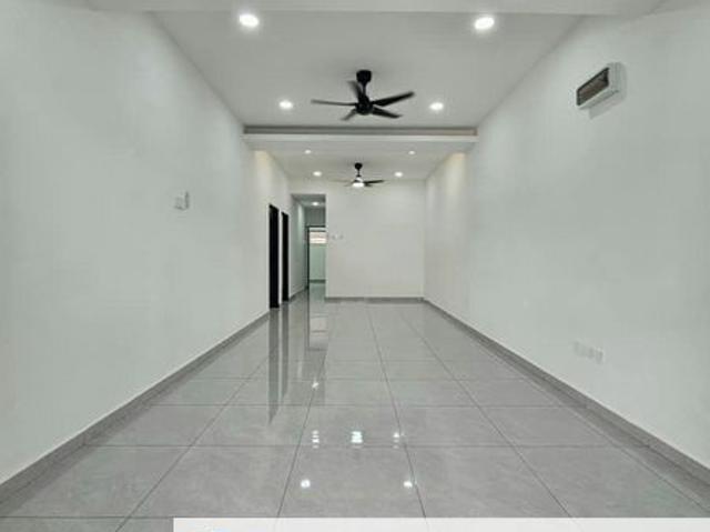 House for sale in Ulu Tiram, Johor