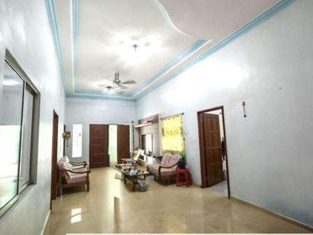 House for sale in Ulu Tiram, Johor