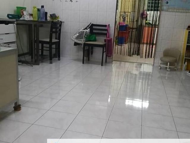 House for sale in Ulu Tiram, Johor