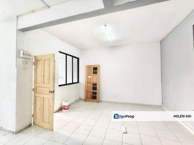 House for sale in Ulu Tiram, Johor