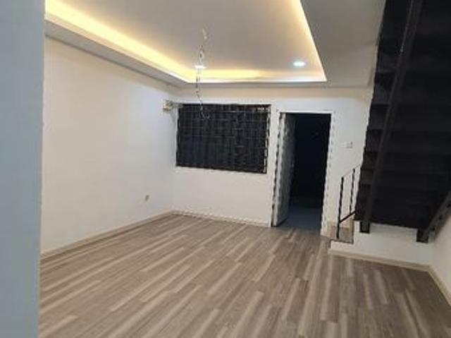 House for sale in Ulu Tiram, Johor