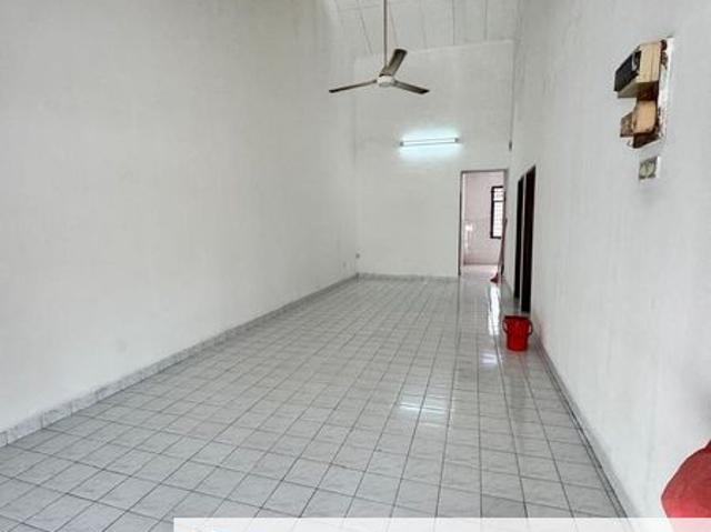 House for sale in Ulu Tiram, Johor