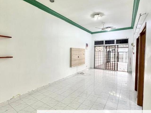 House for sale in Taman Puteri Wangsa, Ulu Tiram