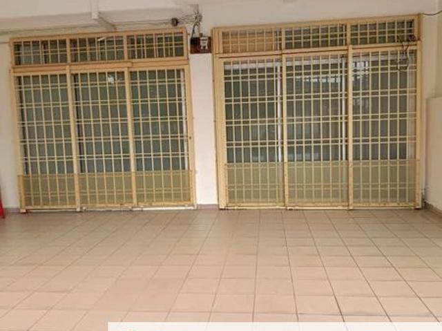 House for sale in Ulu Tiram, Johor