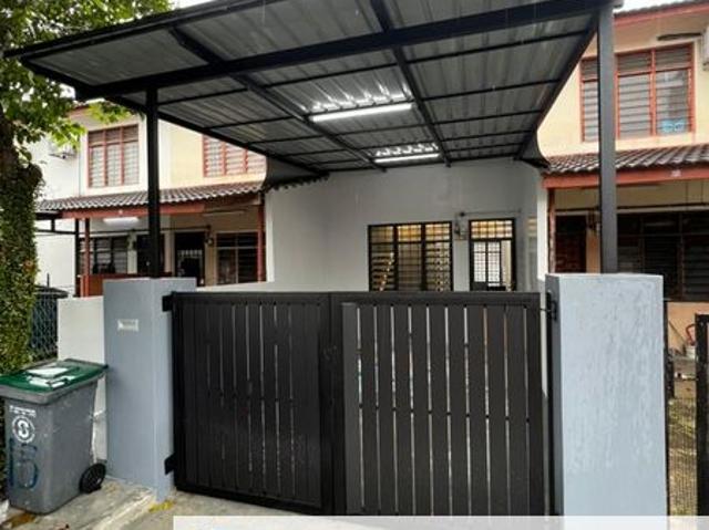 House for sale in Ulu Tiram, Johor