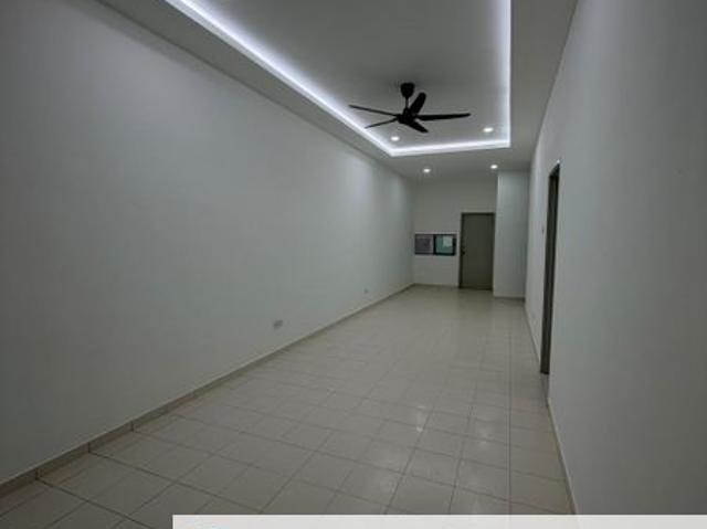 House for sale in Ulu Tiram, Johor