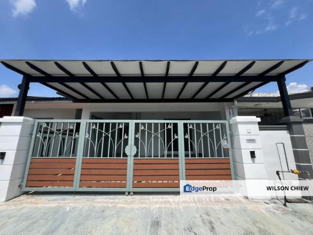 House for sale in Ulu Tiram, Johor