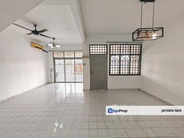 House for sale in Ulu Tiram, Johor