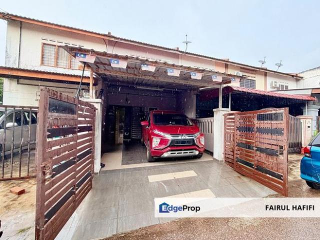 House for sale in Ulu Tiram, Johor