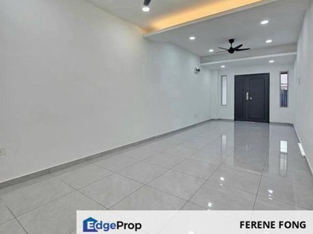 House for sale in Ulu Tiram, Johor