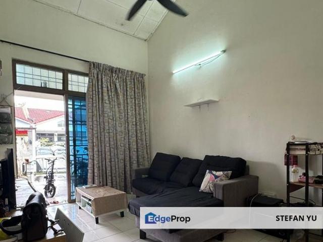 House for sale in Ulu Tiram, Johor