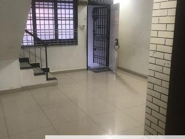 House for sale in Ulu Tiram, Johor