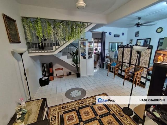 House for sale in Ulu Tiram, Johor
