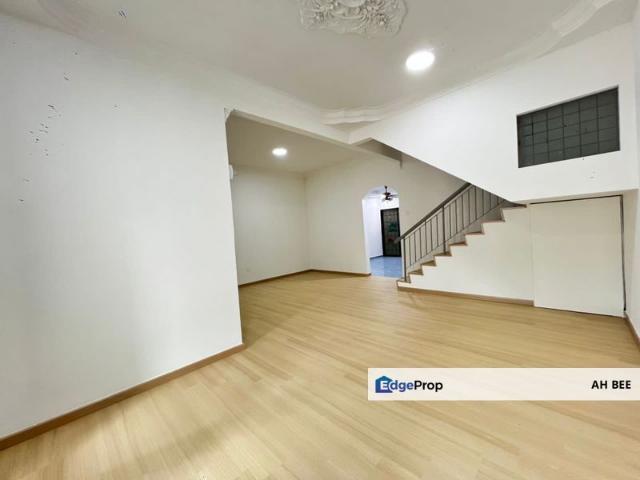 House for sale in Ulu Tiram, Johor
