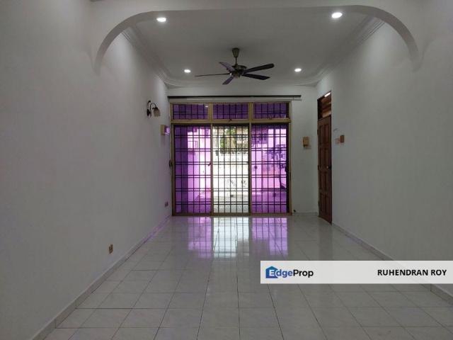 House for sale in Ulu Tiram, Johor