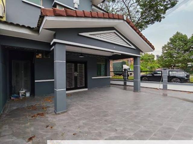 House for sale in Ulu Tiram, Johor