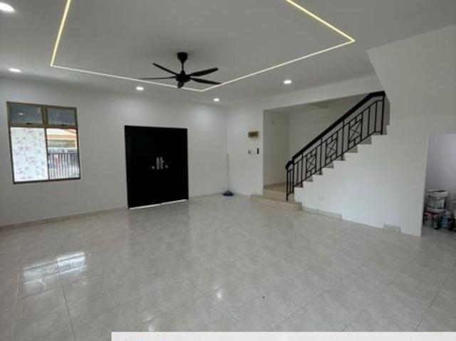 House for sale in Ulu Tiram, Johor