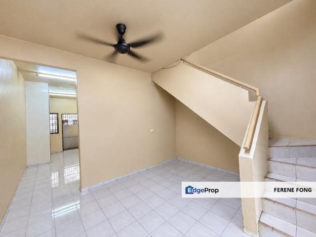 House for sale in Taman Puteri Wangsa, Ulu Tiram