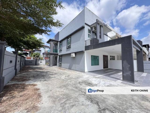 House for sale in Ulu Tiram, Johor