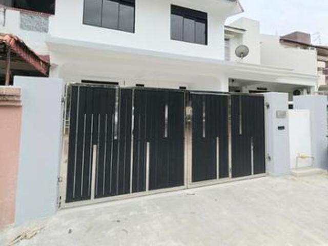Terraced House for sale in Ulu Tiram, Johor