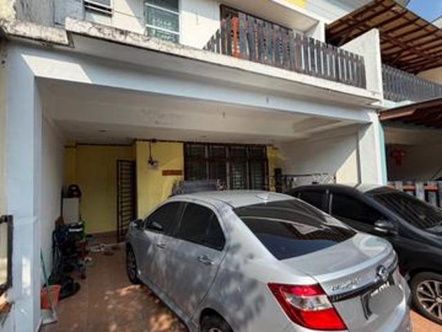 Terraced House for sale in Ulu Tiram, Johor