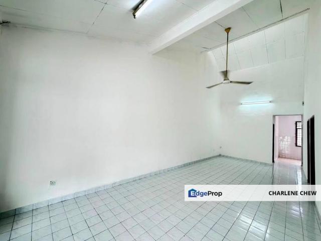 House for sale in Ulu Tiram, Johor