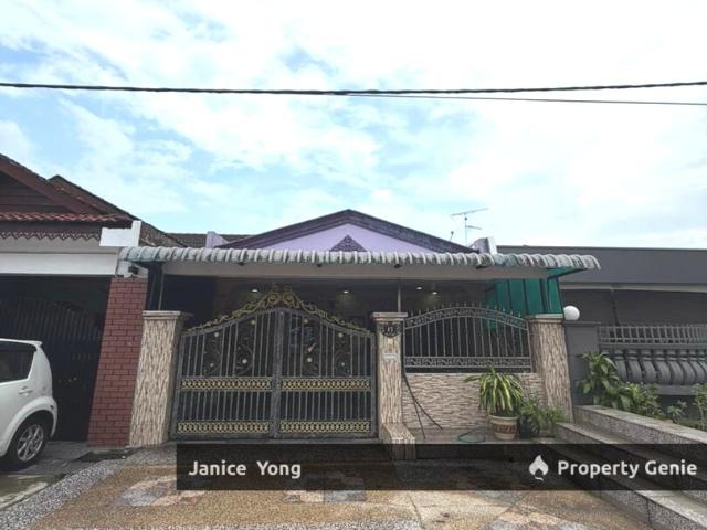 Terraced House for sale in Ulu Tiram, Johor