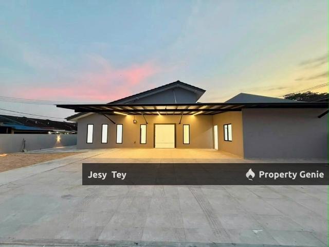 Terraced House for sale in Ulu Tiram, Johor
