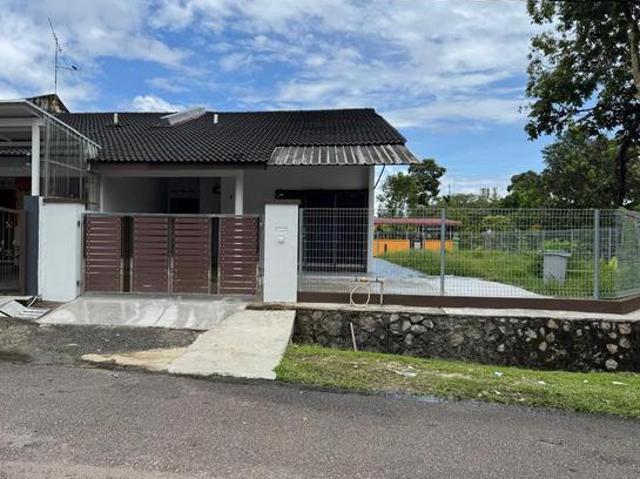 Terraced House for sale in Ulu Tiram, Johor