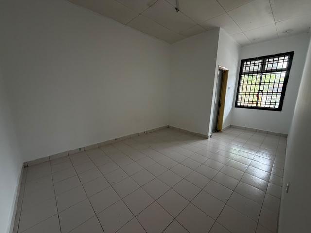Terraced House for sale in Ulu Tiram, Johor