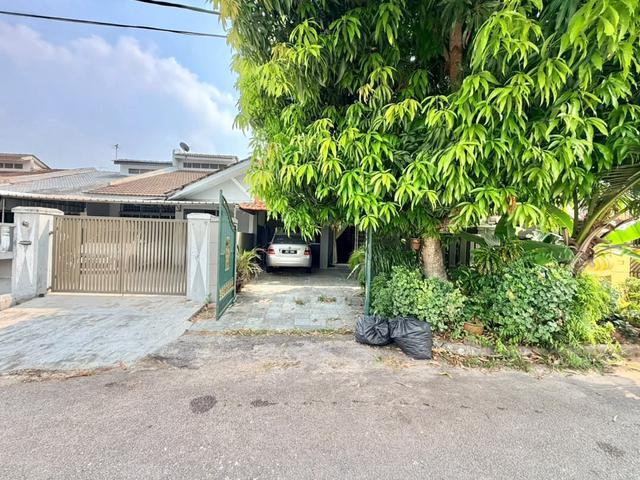 Terraced House for sale in Ulu Tiram, Johor