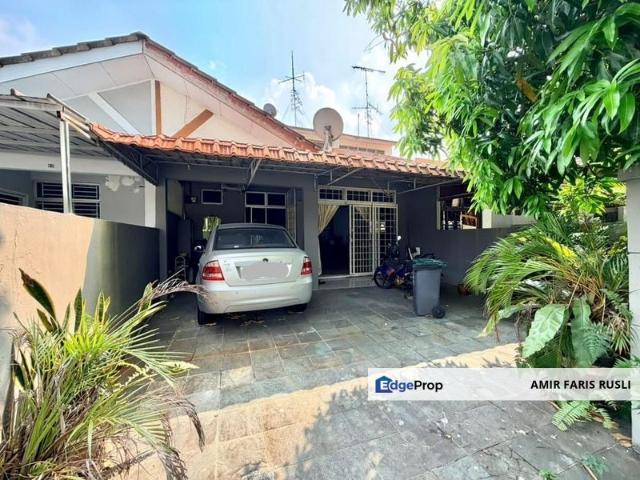 House for sale in Ulu Tiram, Johor