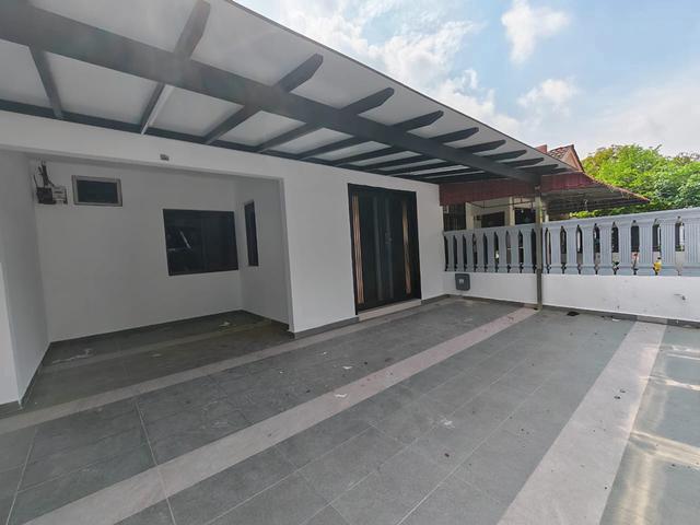Terraced House for sale in Ulu Tiram, Johor
