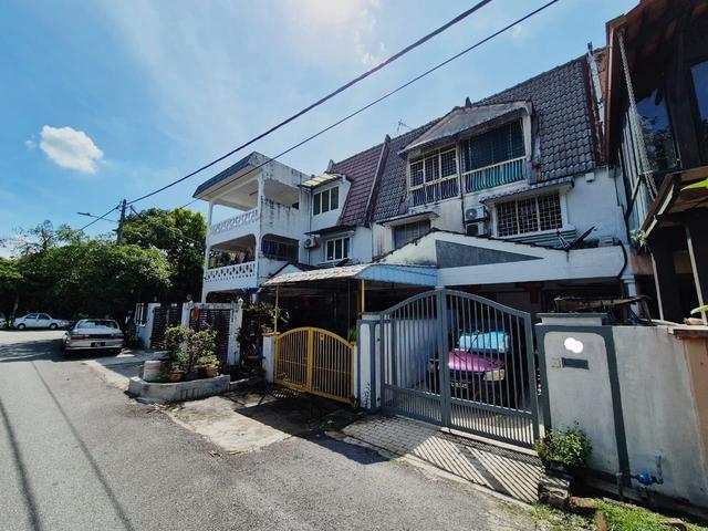 Terraced House for sale in Langat, Selangor