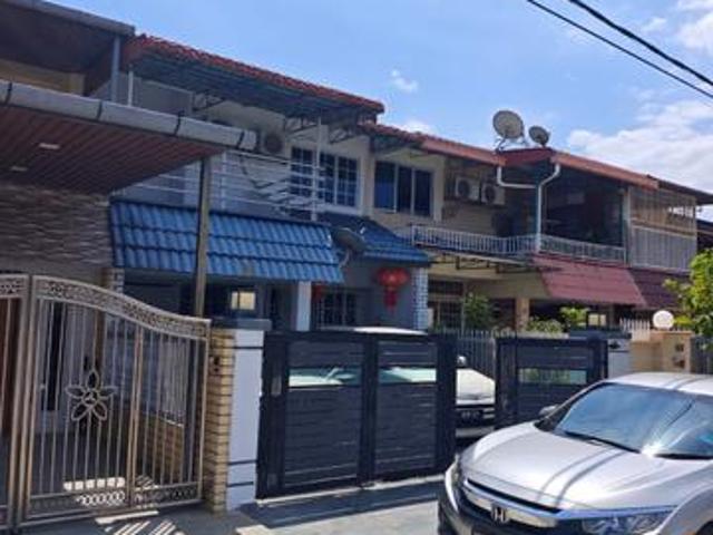Terraced House for sale in Langat, Selangor