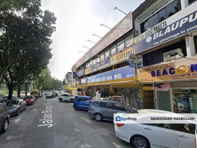 Shop for rent in Langat, Selangor