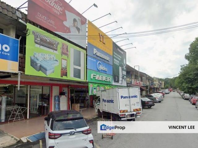Shop for sale in Langat, Selangor