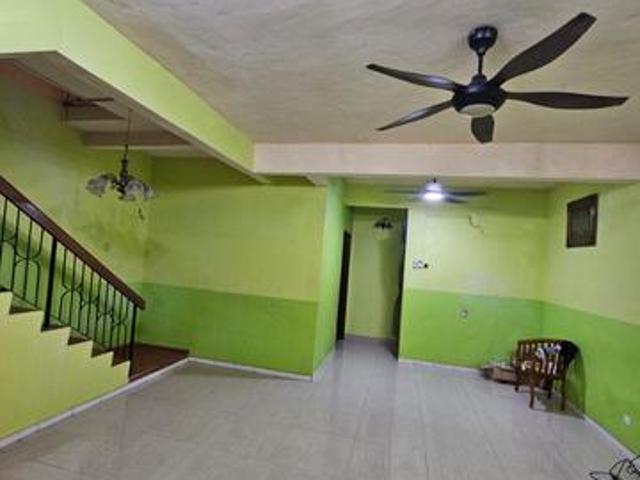 Terraced House for sale in Langat, Selangor