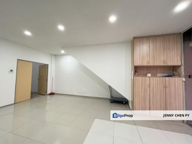 Shop for sale in Kajang, Langat