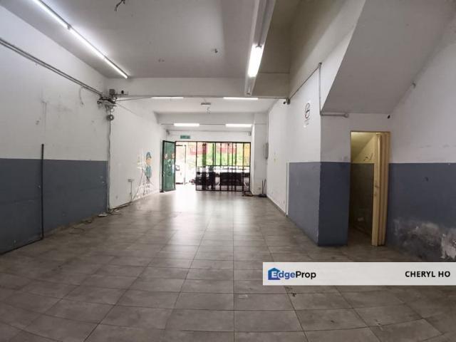 Shop for rent in Taman Putra Impiana, Sepang