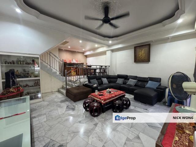 House for sale in Petaling, Subang Jaya