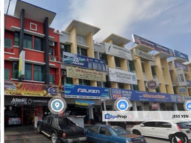 Shop for rent in Kajang, Langat
