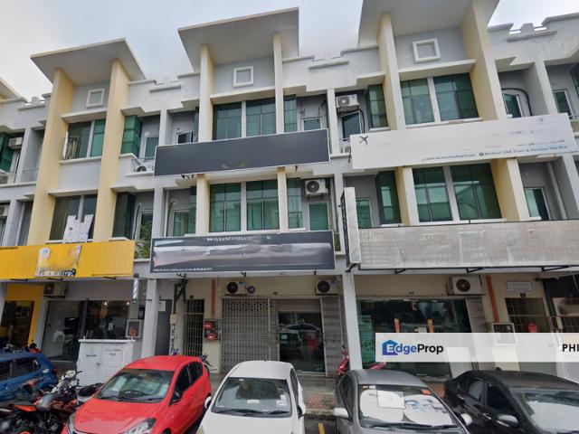 Shop for rent in Kajang, Langat