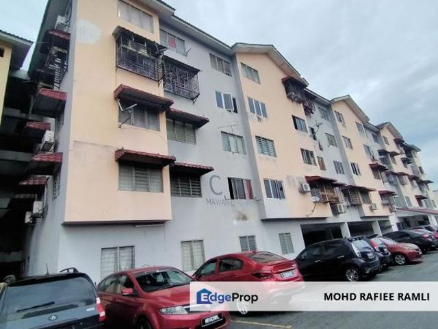Flat for sale in Kajang, Langat