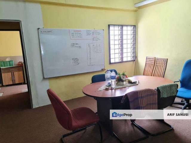 Shop for sale in Tanjong Sepat, Selangor