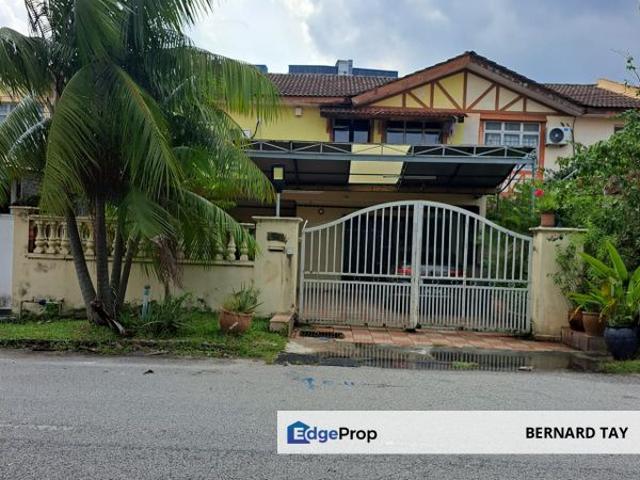 House for sale in Tanjong Sepat, Selangor