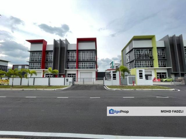 Warehouse for sale in Alpha Arena, Sepang